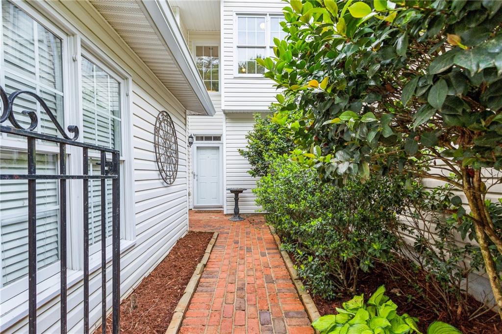 4990 Olde Towne Way