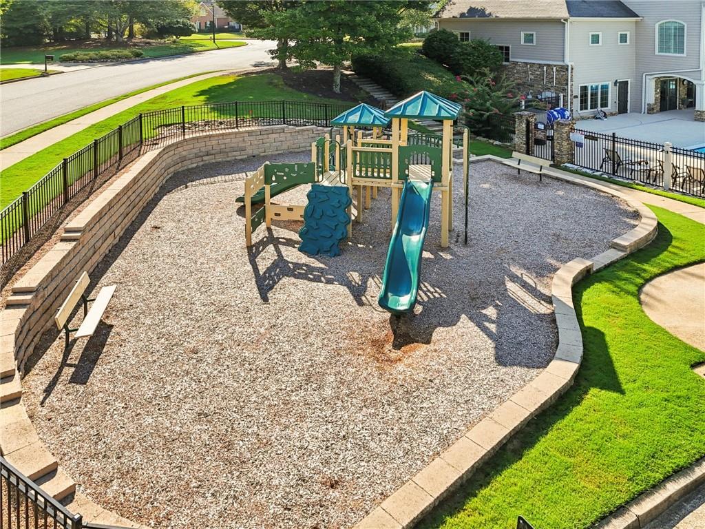 Hampton Hall - Residential