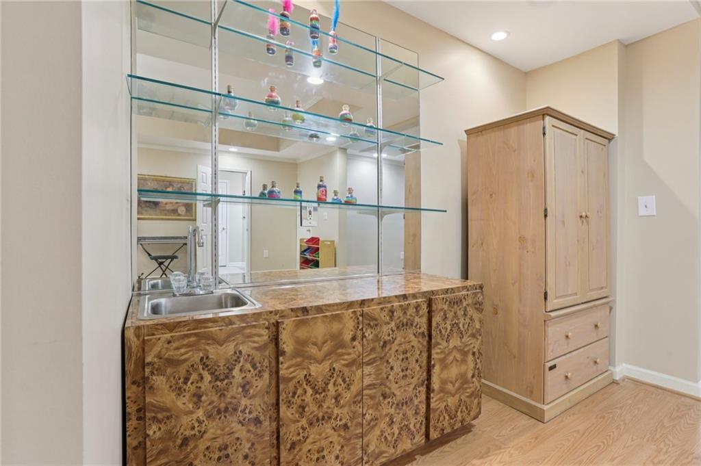 Hampton Hall - Residential