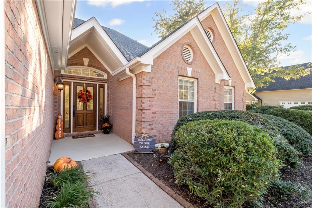 525 Silverberry Lane