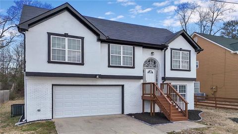 A home in Ellenwood