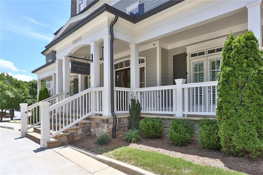 Broadwell House - Residential Lease