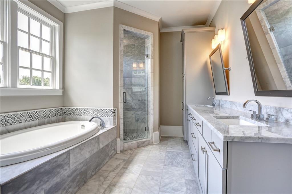 Broadwell House - Residential Lease