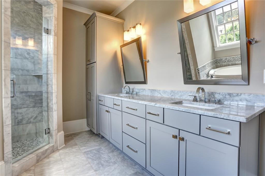 Broadwell House - Residential Lease