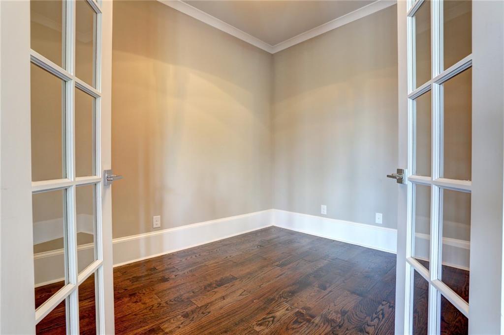 Broadwell House - Residential Lease