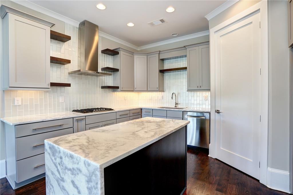 Broadwell House - Residential Lease