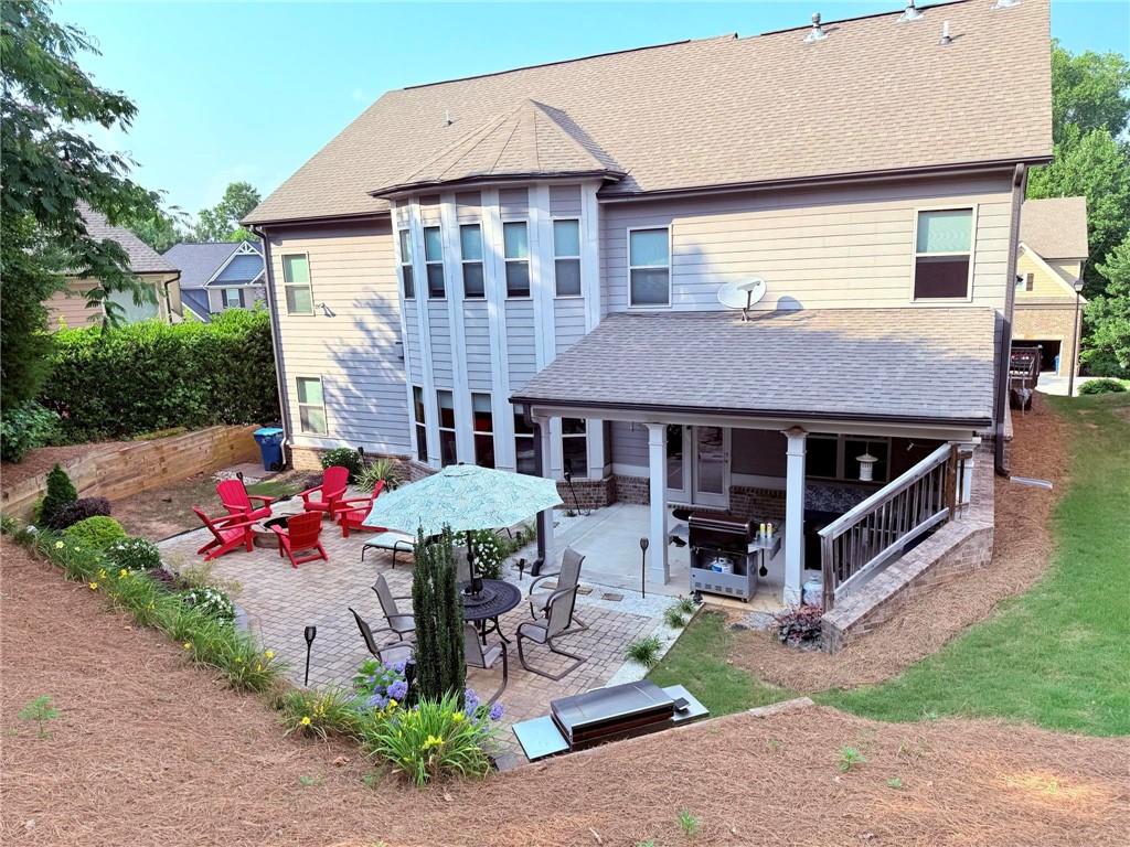 5157 Sunlake Drive