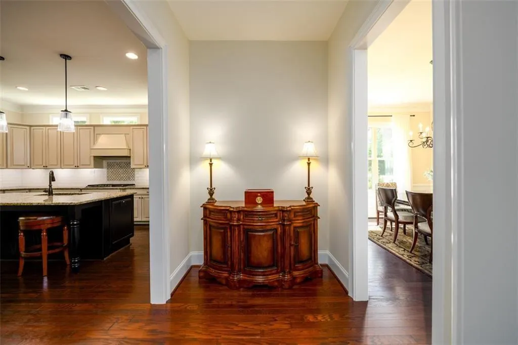 Suwanee, Georgia 30024, United States, 6 Bedrooms Bedrooms, ,6 BathroomsBathrooms,Residential,Active,148396