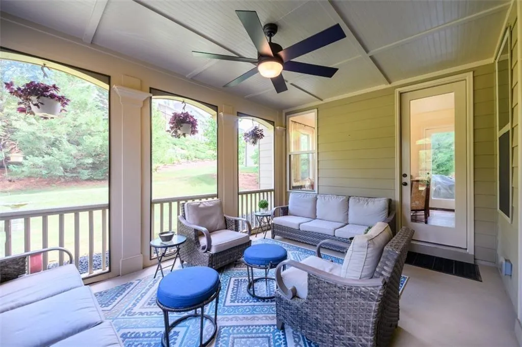 Suwanee, Georgia 30024, United States, 6 Bedrooms Bedrooms, ,6 BathroomsBathrooms,Residential,Active,148396