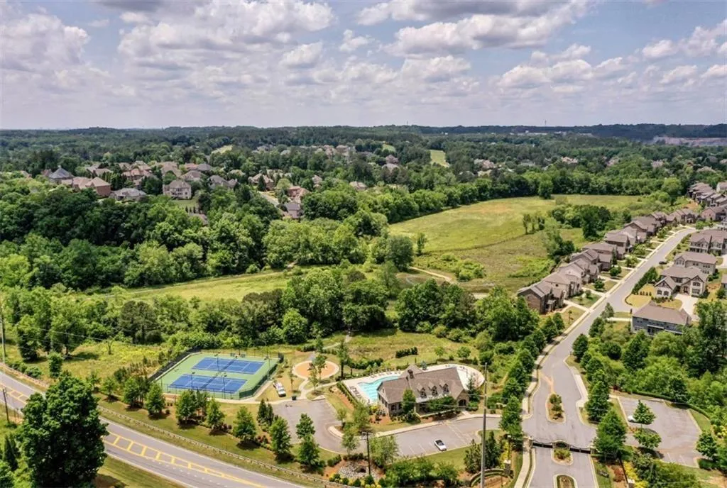 Suwanee, Georgia 30024, United States, 6 Bedrooms Bedrooms, ,6 BathroomsBathrooms,Residential,Active,148396