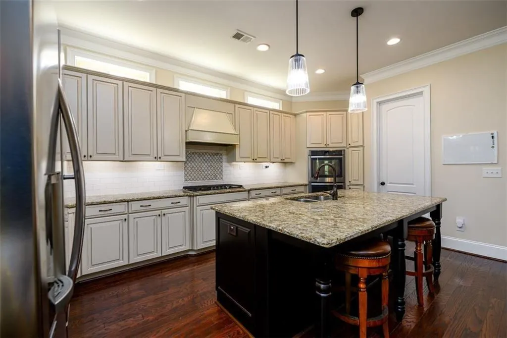 Suwanee, Georgia 30024, United States, 6 Bedrooms Bedrooms, ,6 BathroomsBathrooms,Residential,Active,148396