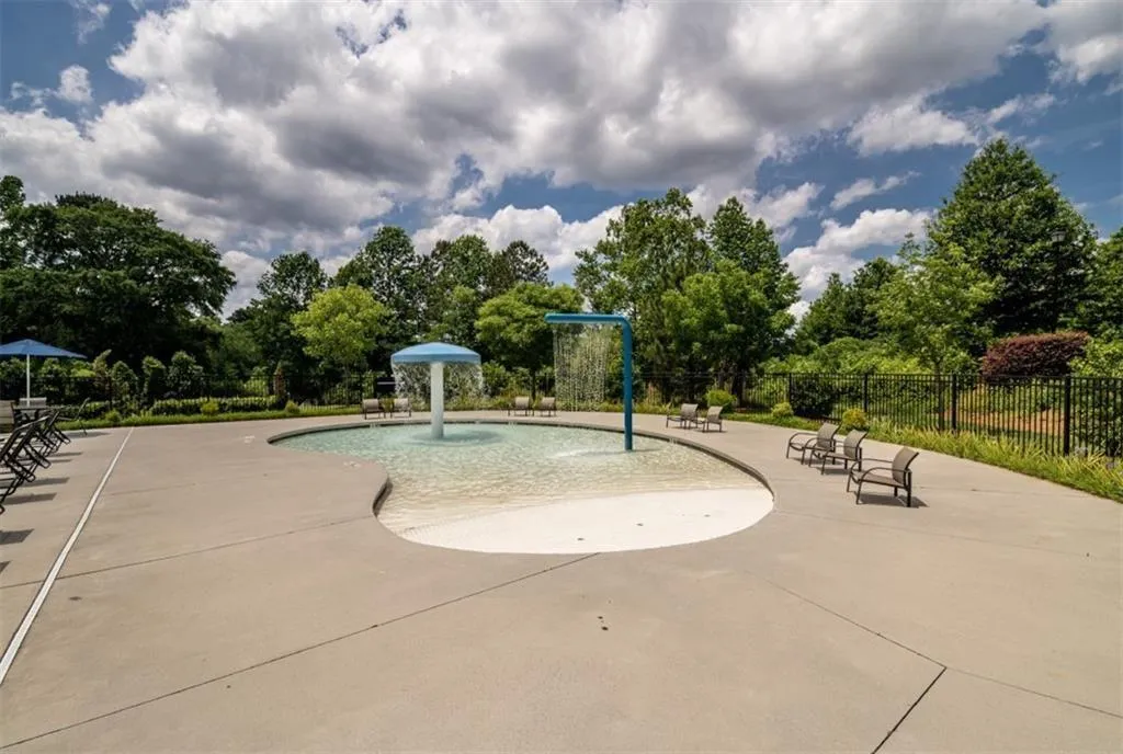 Suwanee, Georgia 30024, United States, 6 Bedrooms Bedrooms, ,6 BathroomsBathrooms,Residential,Active,148396