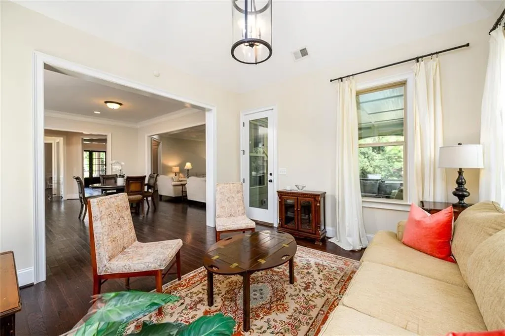 Suwanee, Georgia 30024, United States, 6 Bedrooms Bedrooms, ,6 BathroomsBathrooms,Residential,Active,148396