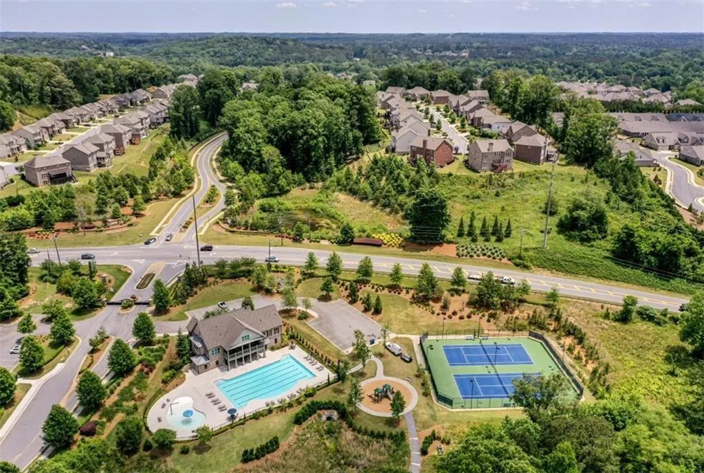 Suwanee, Georgia 30024, United States, 6 Bedrooms Bedrooms, ,6 BathroomsBathrooms,Residential,Active,148396