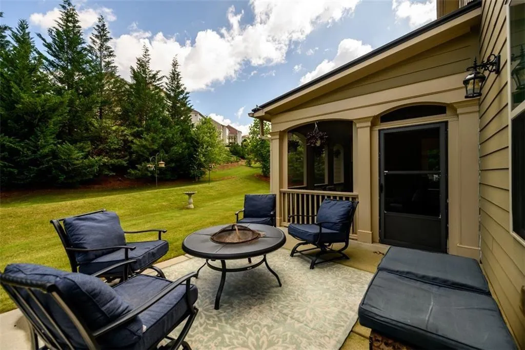 Suwanee, Georgia 30024, United States, 6 Bedrooms Bedrooms, ,6 BathroomsBathrooms,Residential,Active,148396