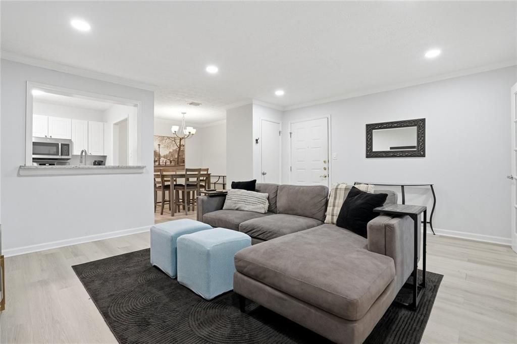 709 Summit North Drive NE 709