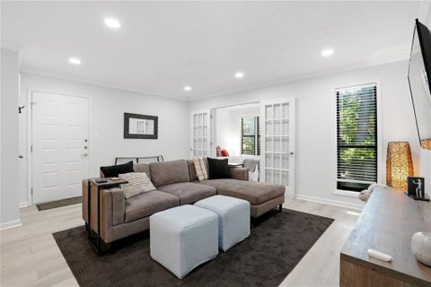 Condo For Sale - 709 Summit North Drive #709<br/> Fulton County, Atlanta, GA 30324