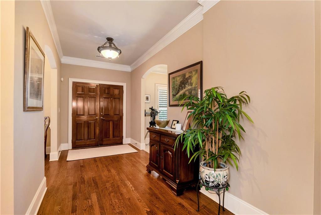 1005 Chateau Forest Road