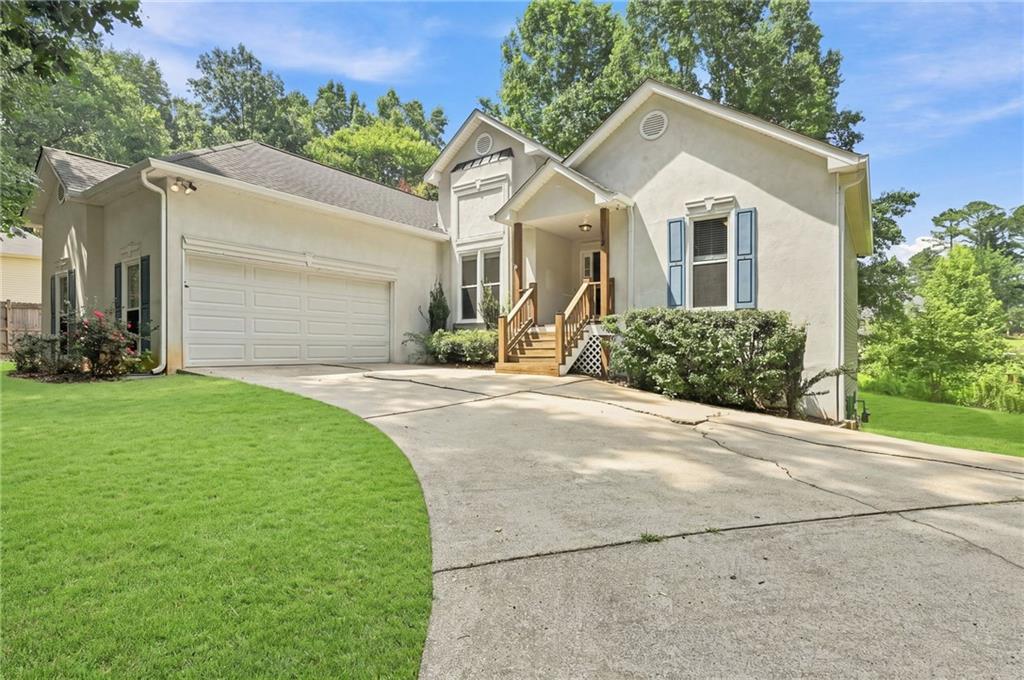 115 Camden Woods Place
