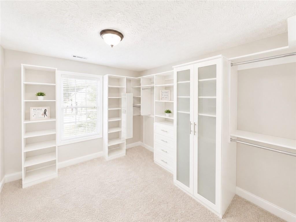 917 Ivy Brook Court