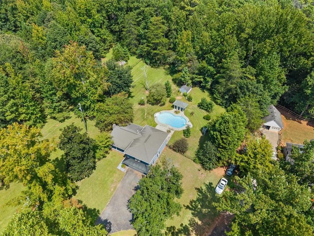 1033 Davenport Circle