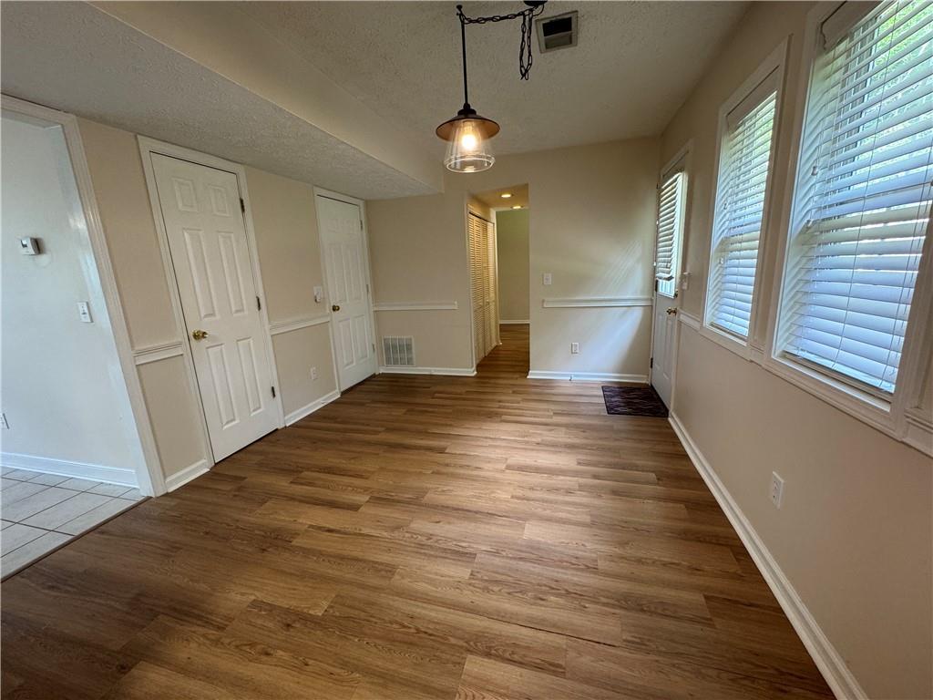 3722 Cherokee Overlook Drive, Canton, Georgia image 11