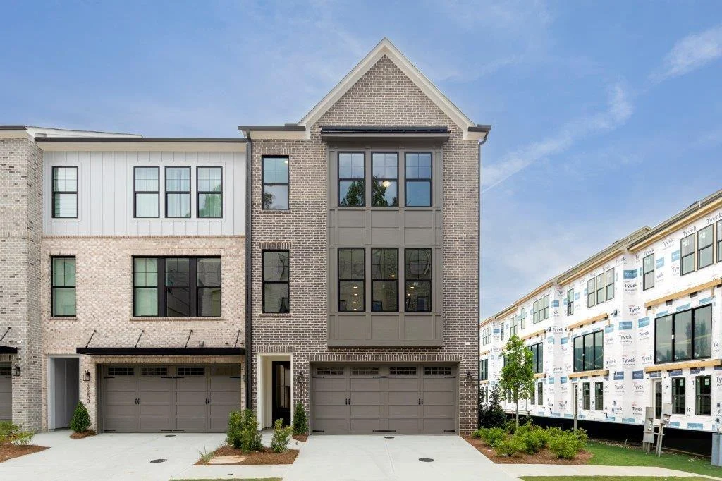 2255 Crestview Drive NE Unit 43