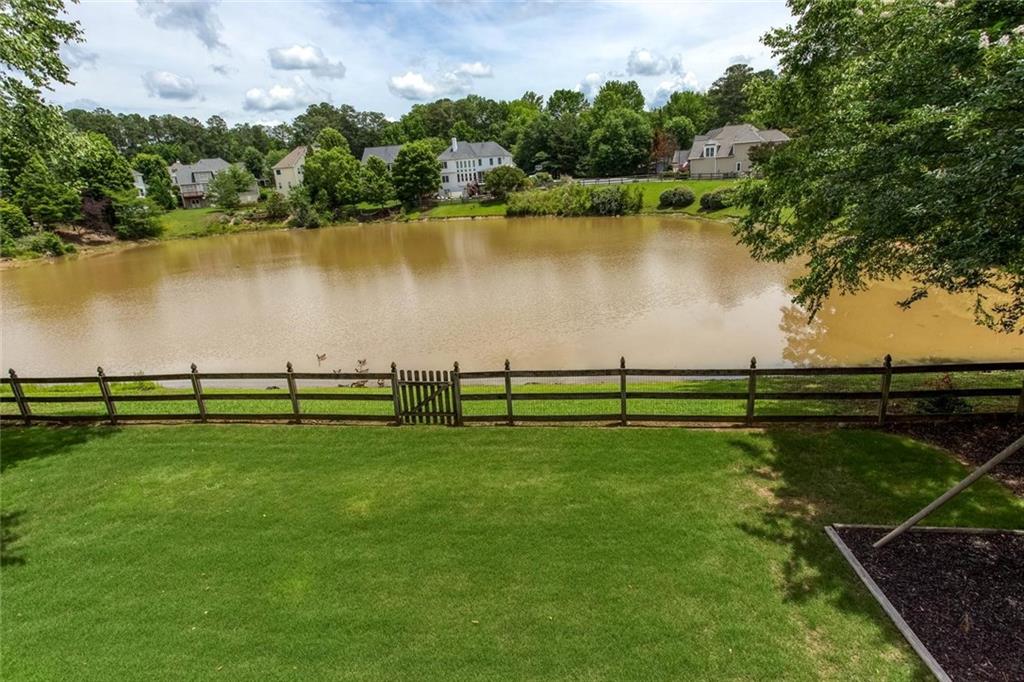 1688 Holcomb Lake Road