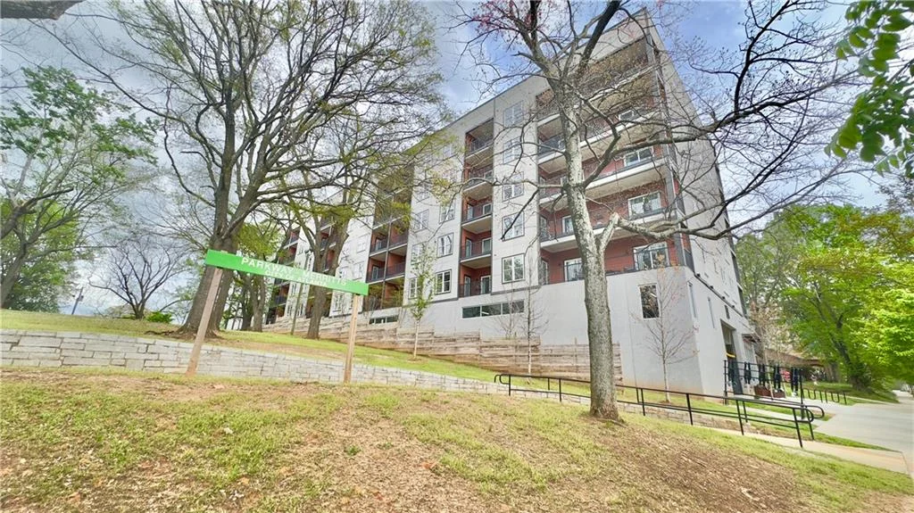 525 Parkway Drive Unit 110