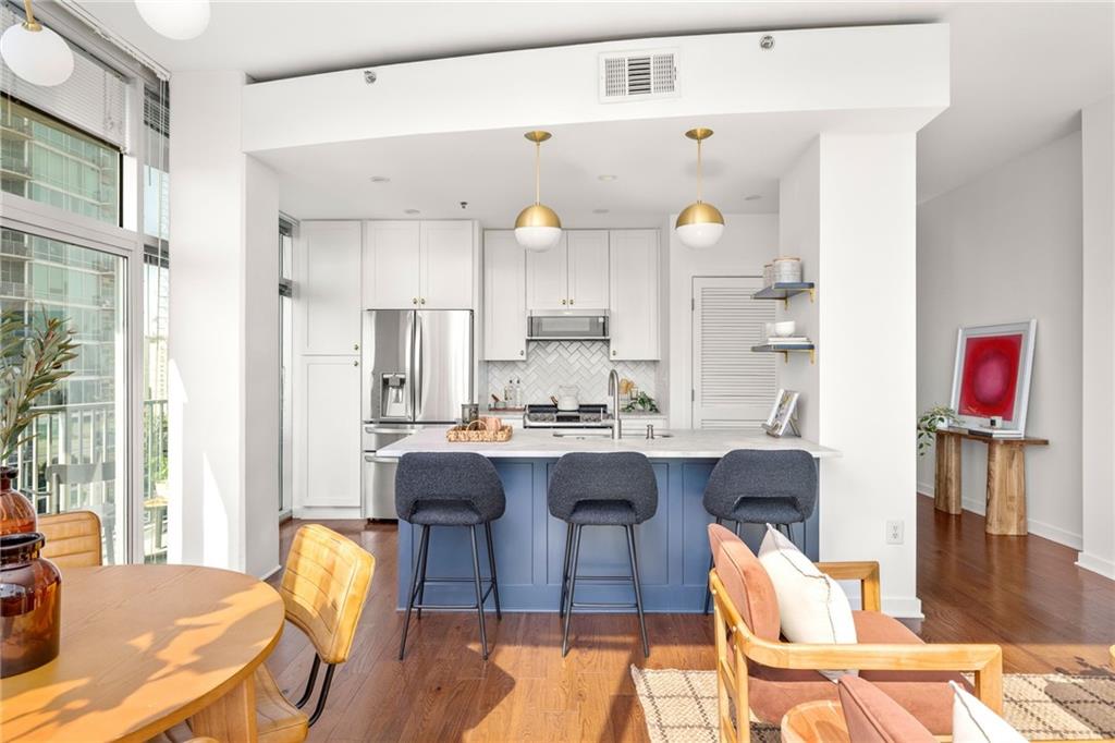 943 Peachtree Street NE 1413