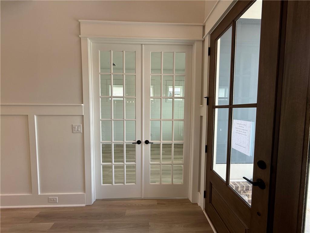 5613 Meadow View Drive