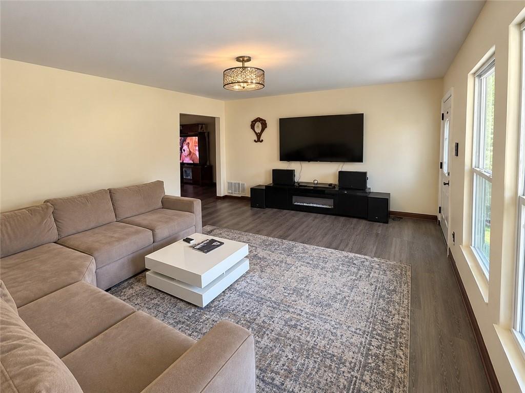 3878 Nielsen Court