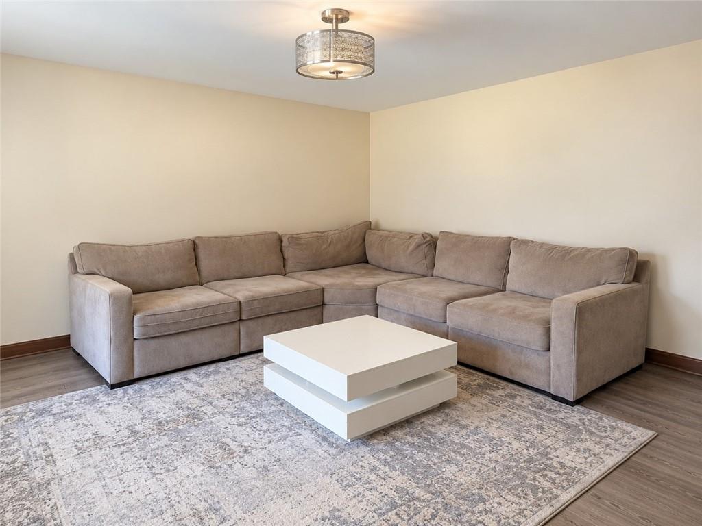 3878 Nielsen Court