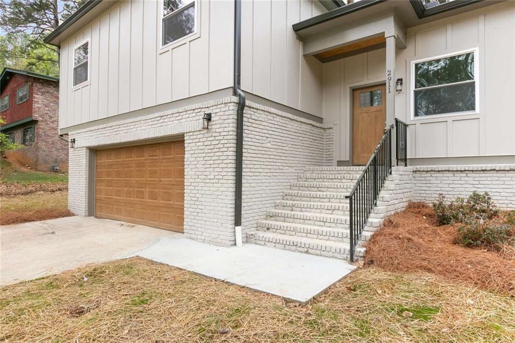 2911 Pine Valley Circle