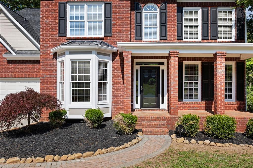 13 Royal Lake Drive SE