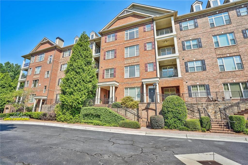 Sterling of Dunwoody - Residential Lease