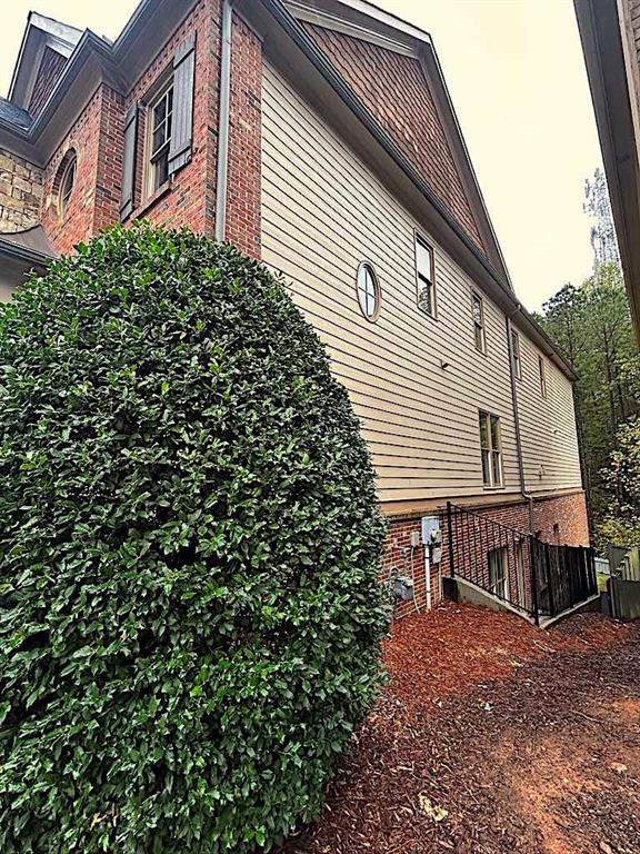 3893 Ridge Grove Way