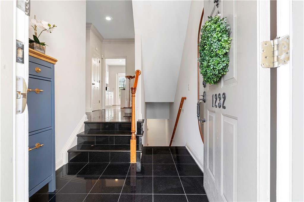 1232 Brookhaven Park Place NE