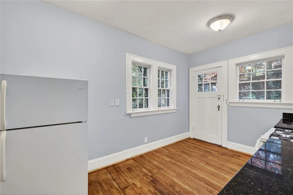 Atlanta, Georgia 30307, United States, 2 Bedrooms Bedrooms, ,1 BathroomBathrooms,Residential,Coming Soon,249503