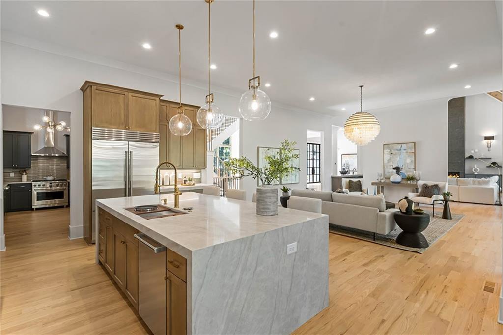340 Mirador Court