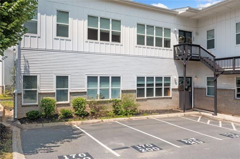 170 Fowler Street 100 Woodstock GA 30188