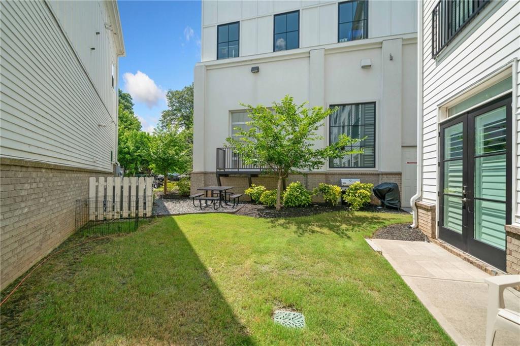 Park Place on Fowler - Residential