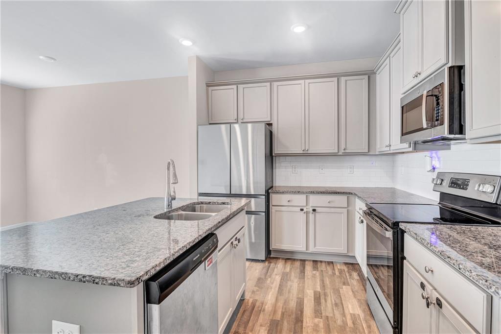 585 Mcwilliams Road 903