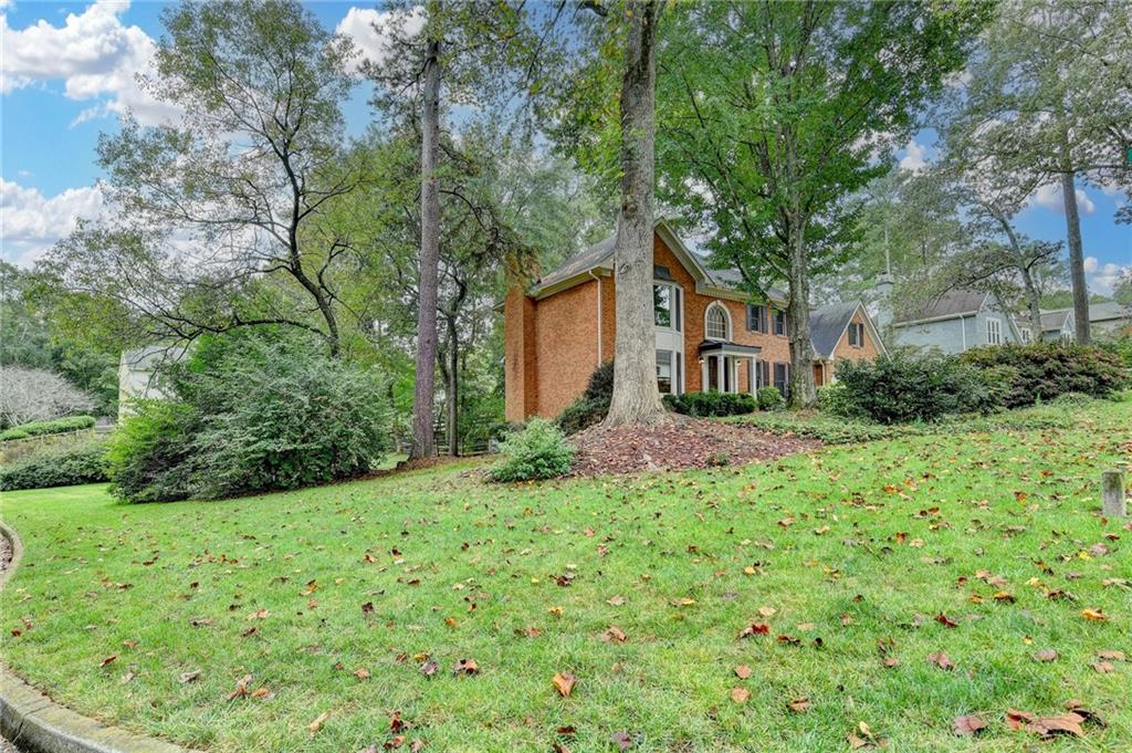 105 May Glen Way