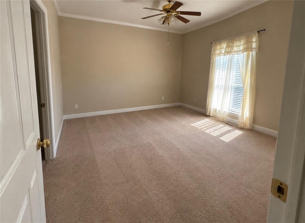 5583 Shanon View