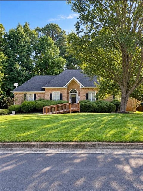 Homes For Sale - 5583 Shanon View<br/> Douglasville, GA 30135