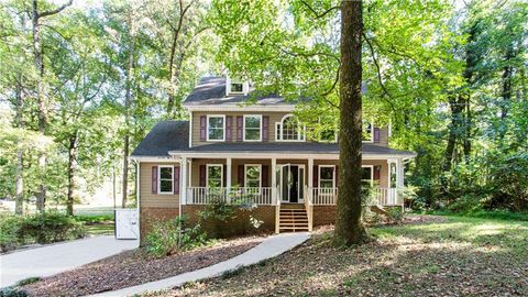 Photo of 1954 Raintree Court, Snellville, GA 30078 (MLS # 7288299)