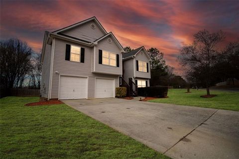 Single Family Residence in Loganville GA 405 ARISTOCRAT Drive.jpg