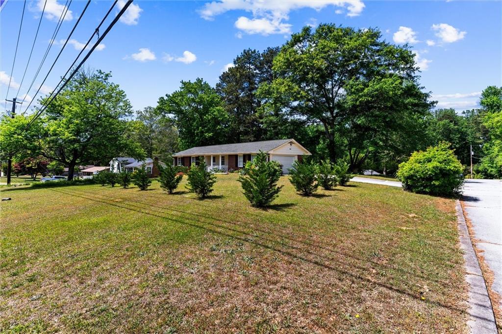 999 Chestnut Oak Court