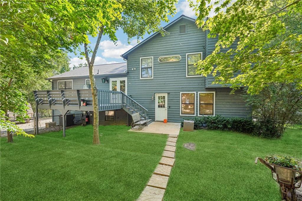 17 Bramblewood Place SW